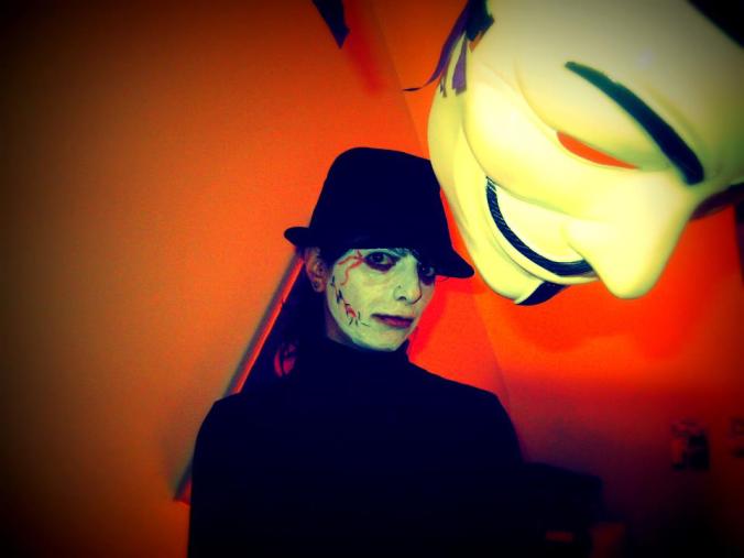 156474_10151237418249450_780026332_n